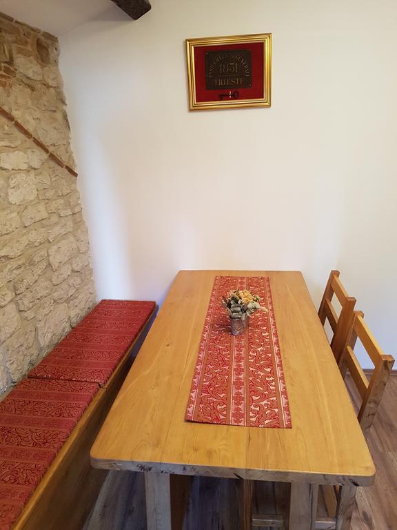 Antique Apartment Arsenale Ровинь Экстерьер фото