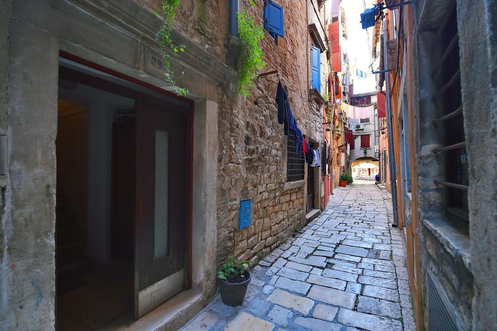 Antique Apartment Arsenale Ровинь Экстерьер фото